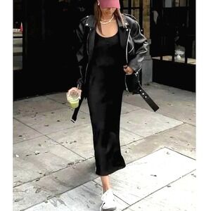 Rumored Black Midi Dress Size XS Casual Sleeveless Parisian Scoop Neck Neutral